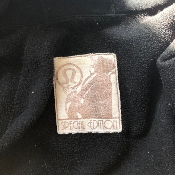 Lululemon sweater - Picture 2 of 3